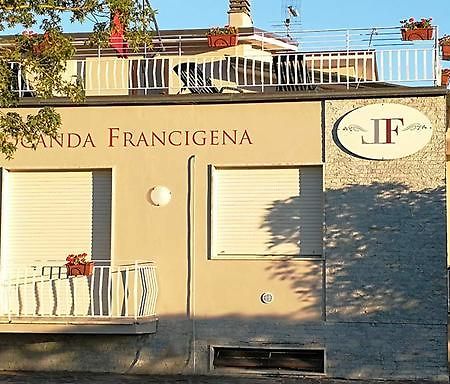La Locanda Francigena Bed & Breakfast ลุคคา ภายนอก รูปภาพ